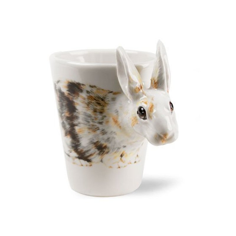 【可刻字的動物馬克杯】Blue Witch英國手繪杯 白兔 立體刻字陶瓷馬克杯 - 咖啡杯 - 其他材質 白色