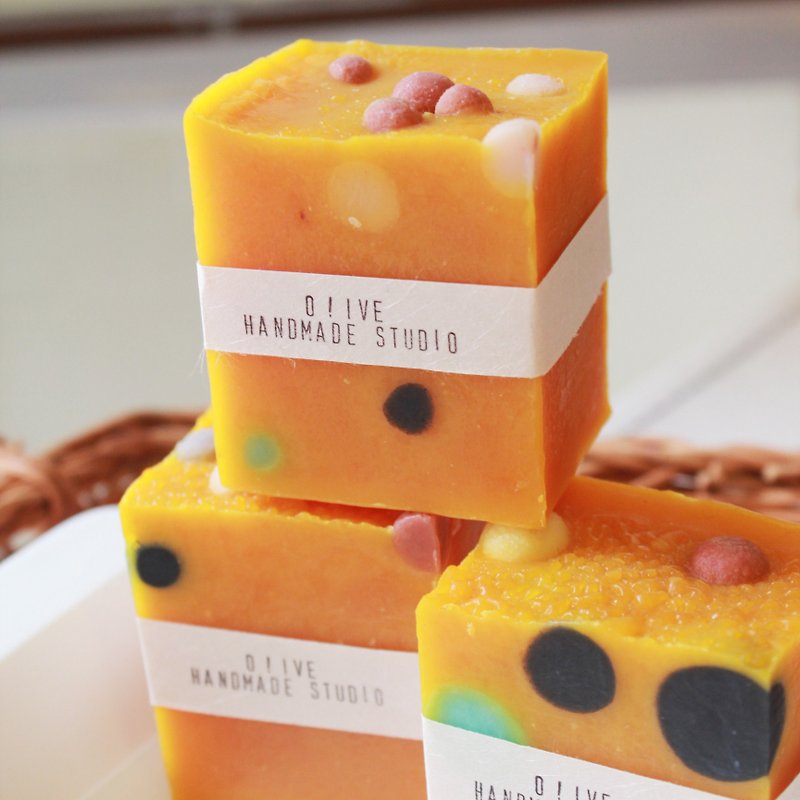 發條橘子手工皂 - 肥皂/手工皂 - 其他材質 橘色