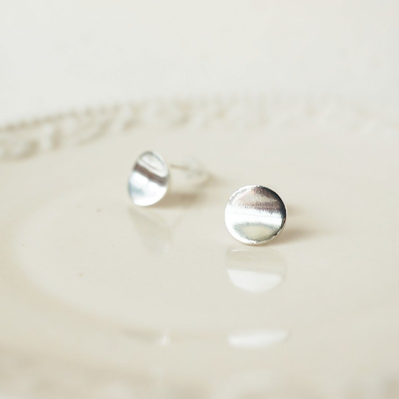 圓形造型鈕扣耳環- 純銀款 - 耳環/耳夾 - 純銀 銀色