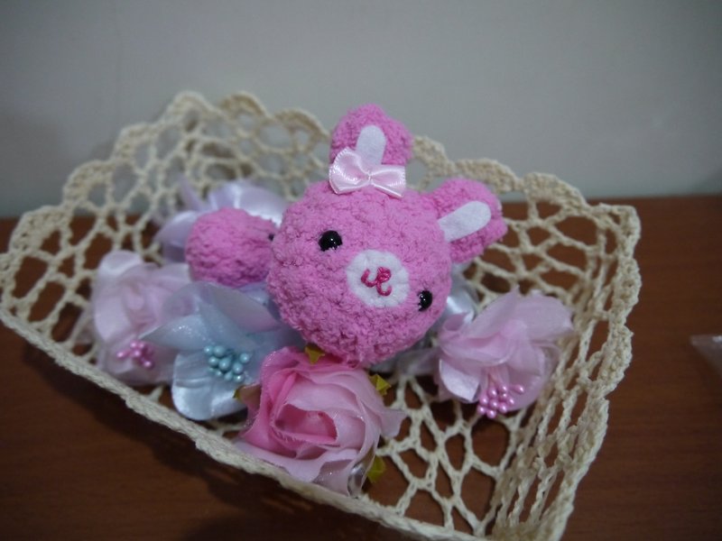 Marshmallow animal hair bundle - pink bunny money - Hair Accessories - Other Materials Pink