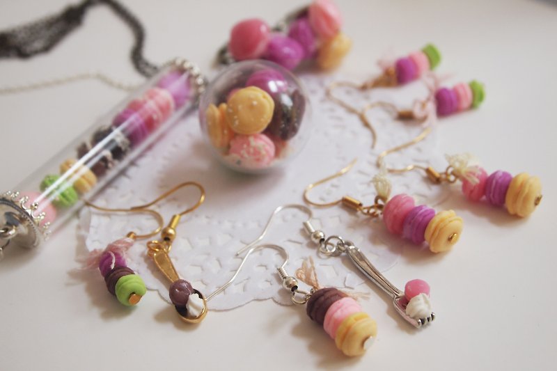 Lovely macarons earrings - Earrings & Clip-ons - Clay Multicolor