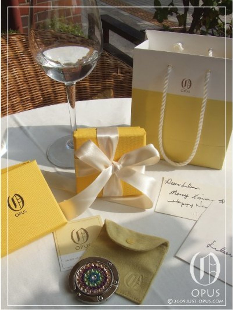 OPUS plus purchase gift packaging - Other - Paper 