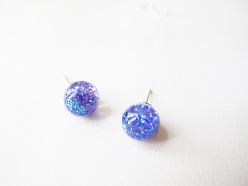 Rosy Garden blue purple universe galaxy flowing glitter crystal glass ball earrings interchangeable clip type - ต่างหู - แก้ว สีม่วง