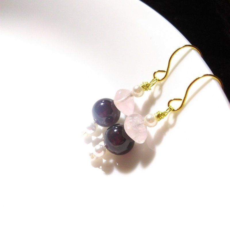 【LeRoseArts】Natural Beauté系列手製耳環 - 天然石素材 - 耳環/耳夾 - 寶石 紅色