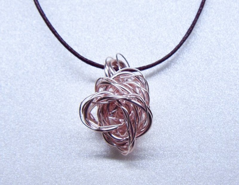 Metal-Handmade Spiral Flowers Necklace – Rose Golden - สร้อยคอ - โลหะ สีแดง