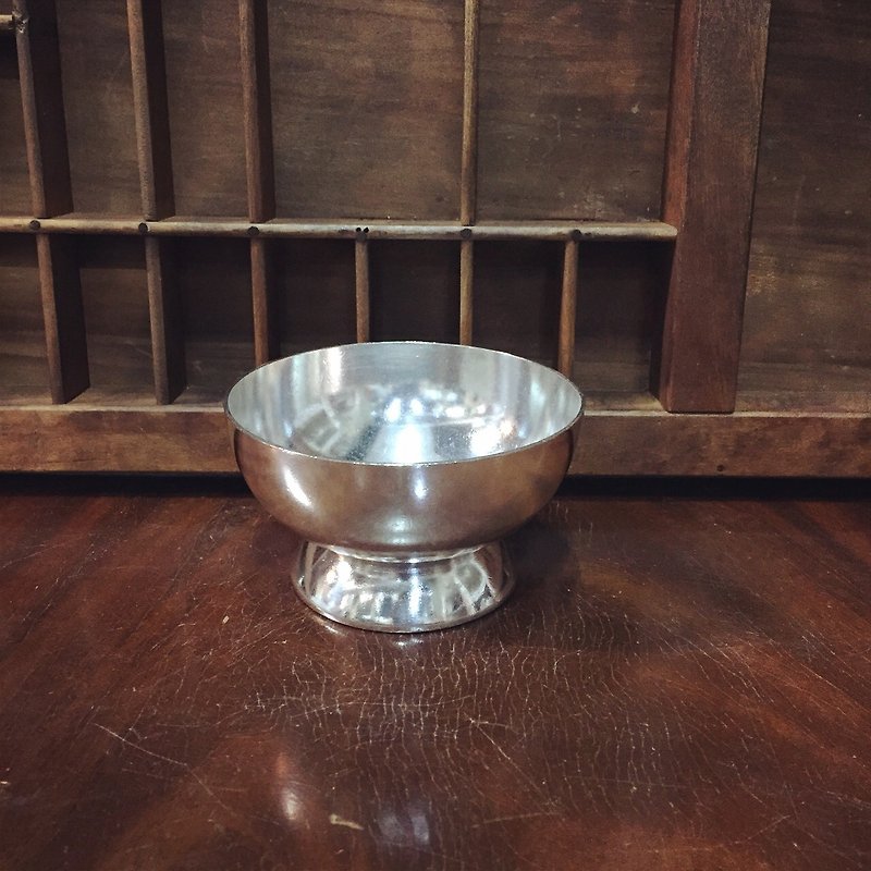 England made early silvered small cup - ถ้วย - โลหะ สีเทา