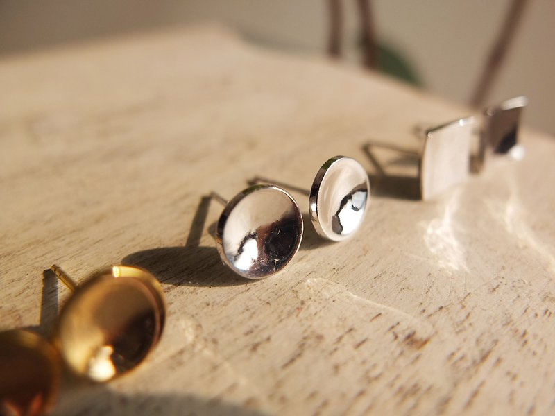 [Xiaoyuan] Extremely simple earrings/all handmade sterling silver - ต่างหู - โลหะ 