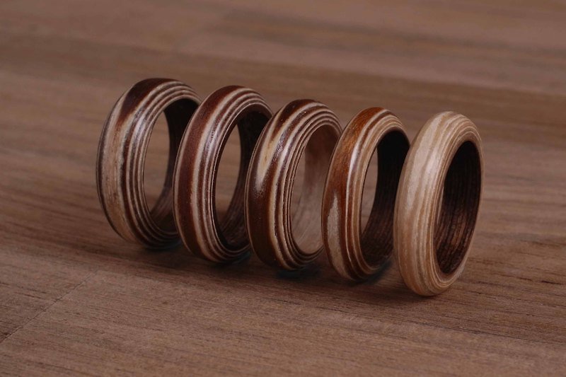 Wood ring two-tone wood series handmade custom anti villain tail ring / lover ring - Other - Wood 