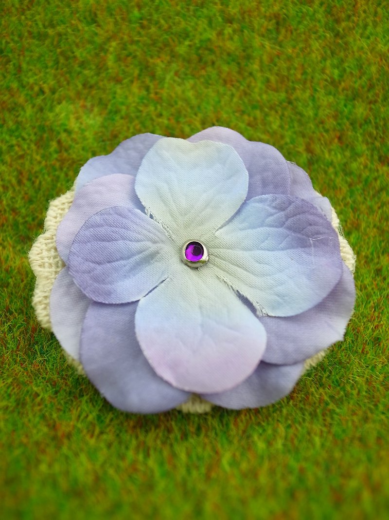 《花園系列》深紫色小花胸針 - 胸針 - 其他材質 紫色