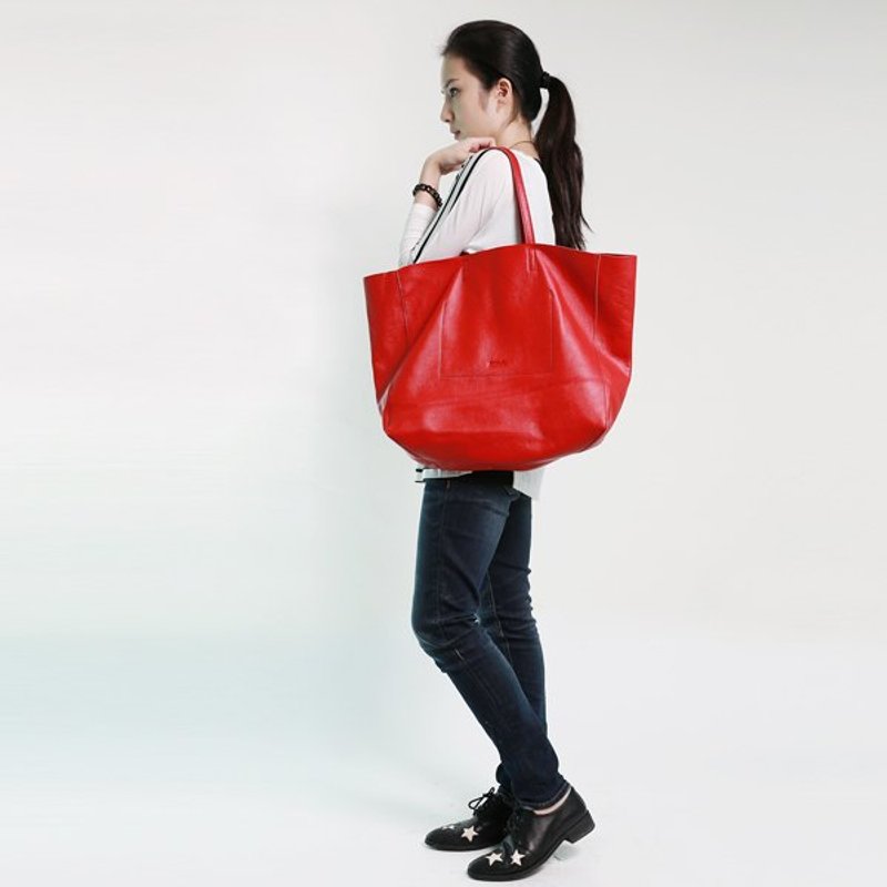 Passion  大方包紅色  手提/肩背 - Messenger Bags & Sling Bags - Genuine Leather Red