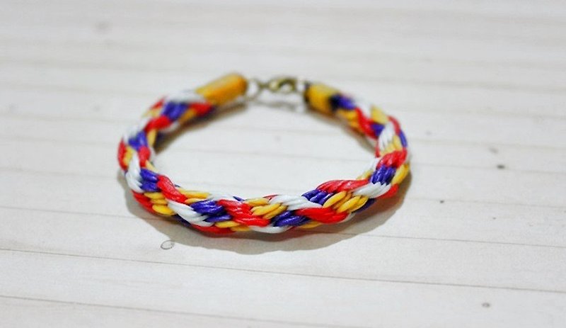 Thai silk wax pattern <Distortion> //You can choose colors // - Bracelets - Wax Multicolor