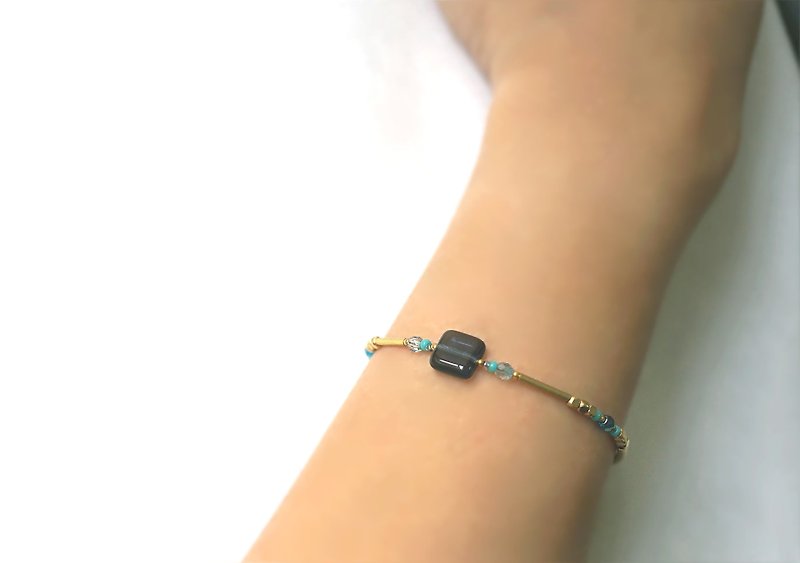*hippie* Natanz│Persian Style Nice Gloss Square Glass Bracelet / Brass Bangle - Bracelets - Other Materials Blue