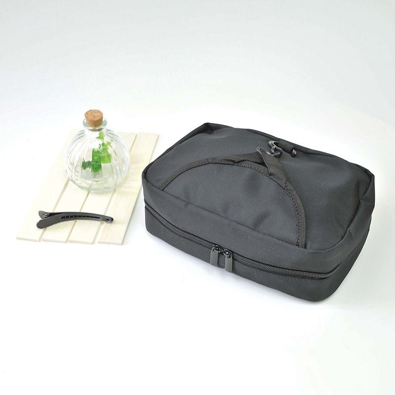 Bellagenda Italian Ya travel comb package - กระเป๋าเครื่องสำอาง - วัสดุอื่นๆ สีดำ