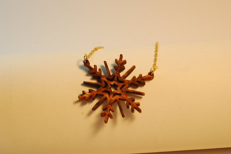 碳化木雪花星芒短鍊 - ネックレス - 木製 