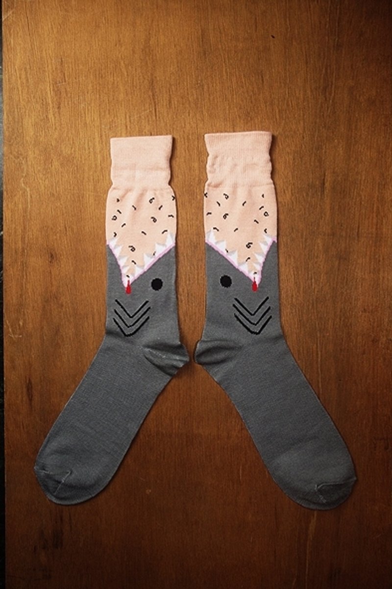 鯊魚吃腳襪!!夏漪眺=knock your socks off !! - 襪子 - 其他材質 灰色