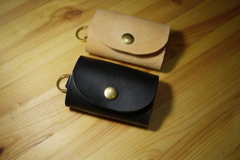Island handmade leather key case-LEATHER KEYCHAIN BAG - Keychains - Genuine Leather Black