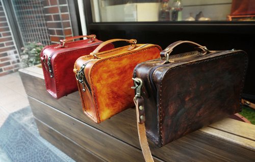 Sienna (Leather Series) Leather Handmade Small Leather Case