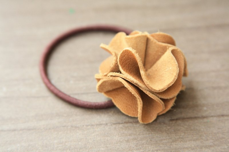 cottontail // handmade leather hairtie - blossom - Hair Accessories - Genuine Leather Brown