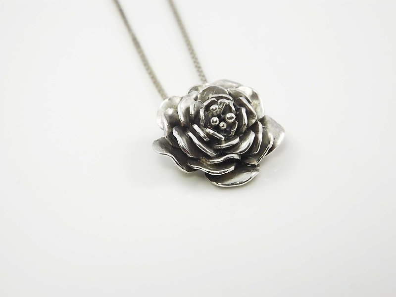 Love Flower Series-Necklace - Necklaces - Other Metals Gray