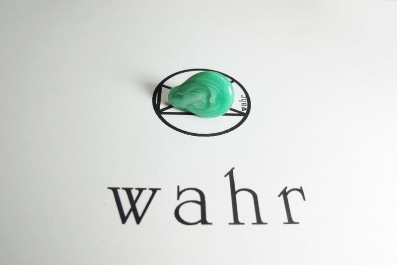 【Wahr】白綠漸層耳環 - 耳環/耳夾/耳骨夾 - 其他材質 多色