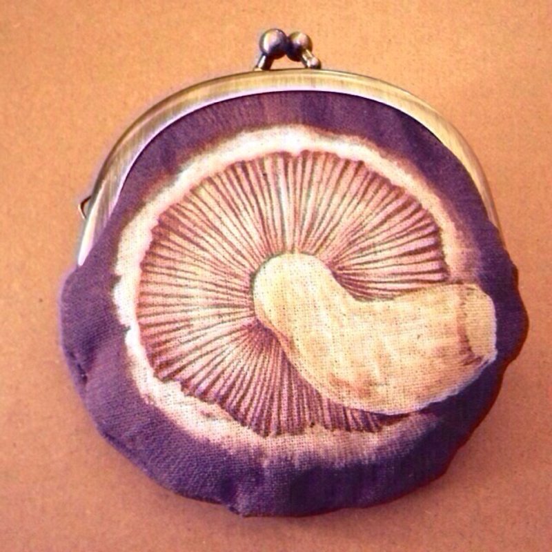 Shiitake purse - กระเป๋าใส่เหรียญ - ผ้าฝ้าย/ผ้าลินิน สีนำ้ตาล