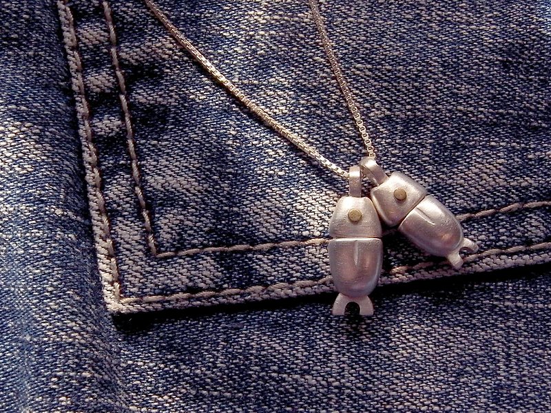 Two Fishes--Sterling Silver--Silver Fish--Silver Pisces--Pendant Necklace - สร้อยคอ - เงิน สีเทา