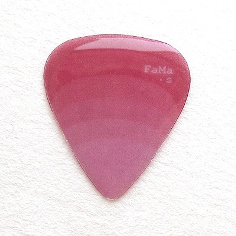 FaMa‧s Pick guitar shrapnel -Pink love petal - Necklaces - Plastic Pink