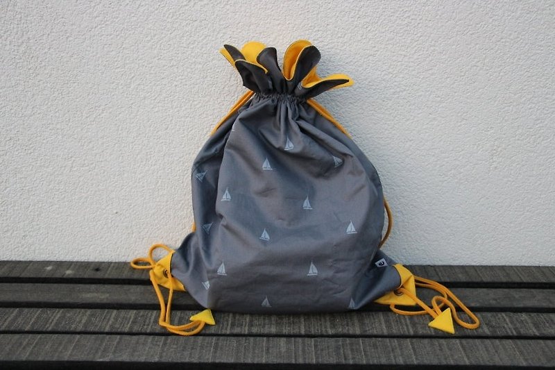 After sparking a spray ‧ ‧ sailing beam port backpack / back pouch ‧ yellow │abbiesee gift shop - Drawstring Bags - Other Materials Yellow