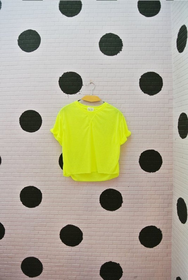 簡單就好．開燈臨檢螢光踢 - Women's T-Shirts - Other Materials Yellow