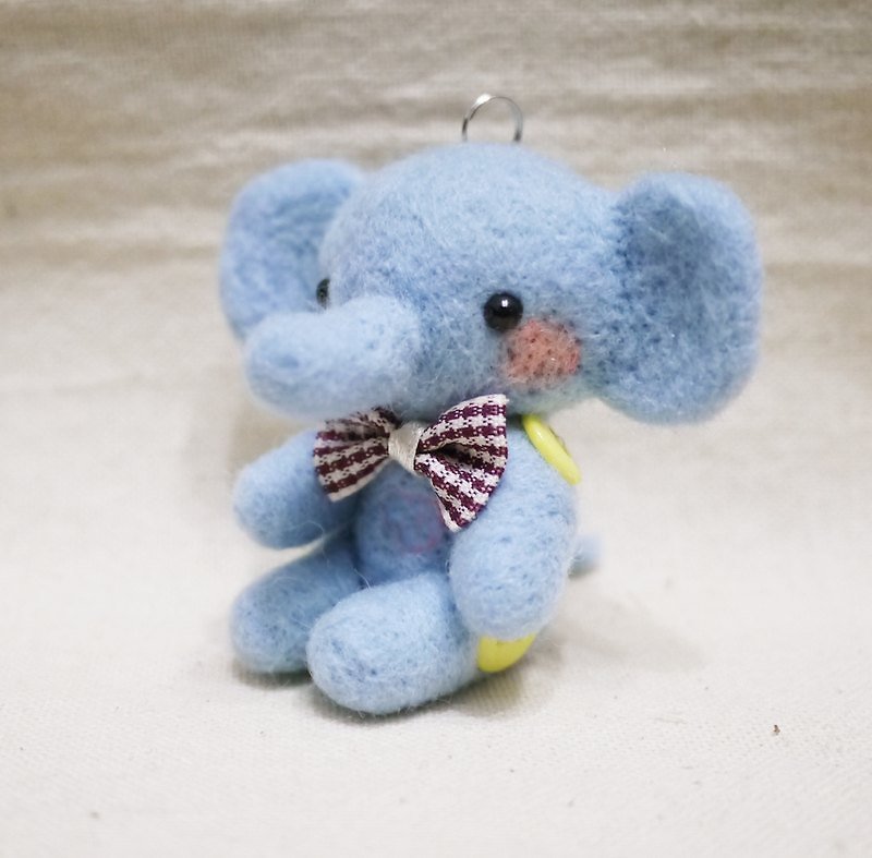 Circus elephant ((joint movable version)) ~ necklace / keychain / bag strap pure New Zealand wool produced can be customized to specify color - Keychains - Wool Blue