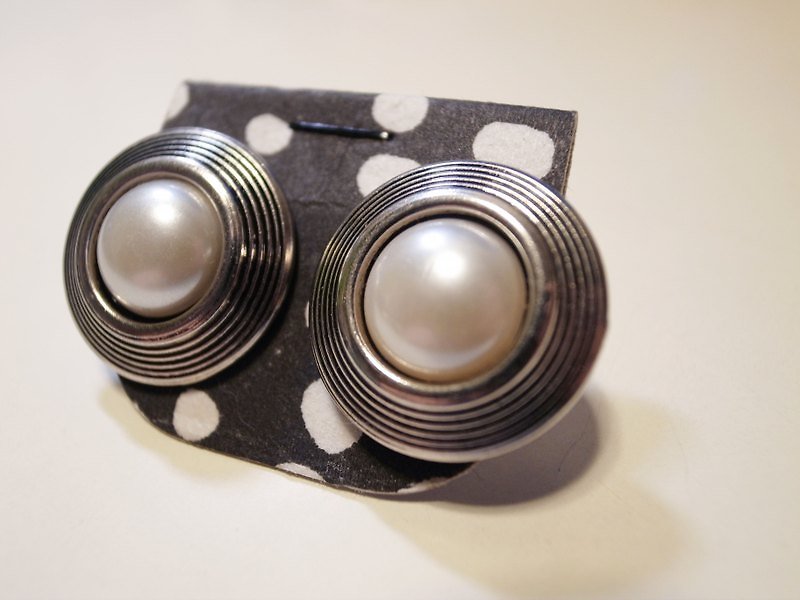 銀色disco耳環-售出 - 耳環/耳夾 - 其他材質 