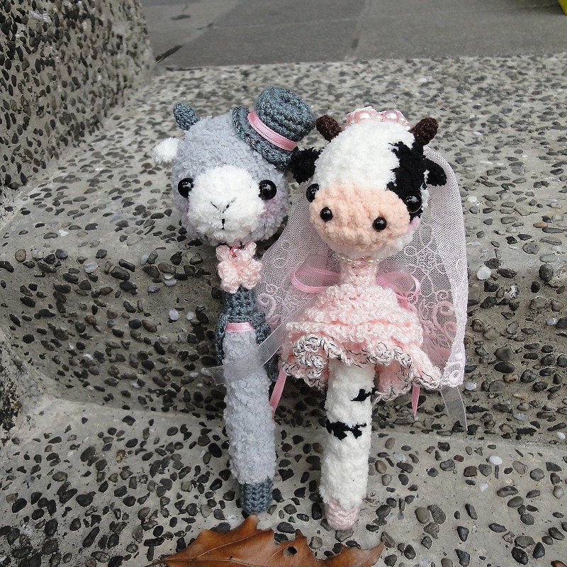 "Hand-made Woolen Yarn" Wedding Series ♥ Twelve Zodiac Wedding Dress ♥ Wedding Signature Pen - Stuffed Dolls & Figurines - Other Materials Pink
