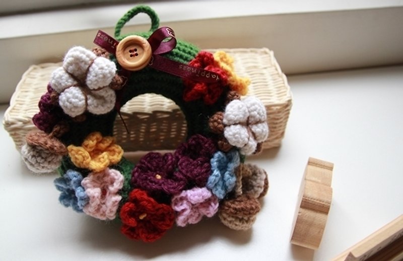 Amigurumi crochet doll: Christmas wreaths, dark green - Items for Display - Other Materials Multicolor