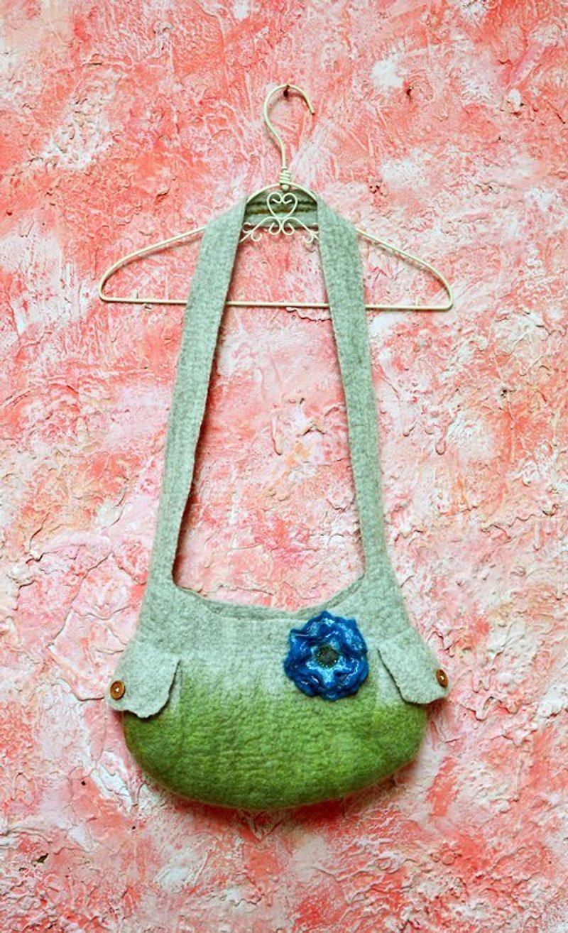 Double pocket side shoulder bag - Messenger Bags & Sling Bags - Wool 
