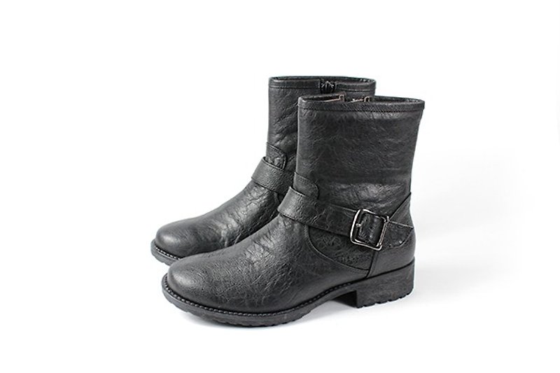 │ around with low-heeled black boots - Women's Booties - Genuine Leather Black