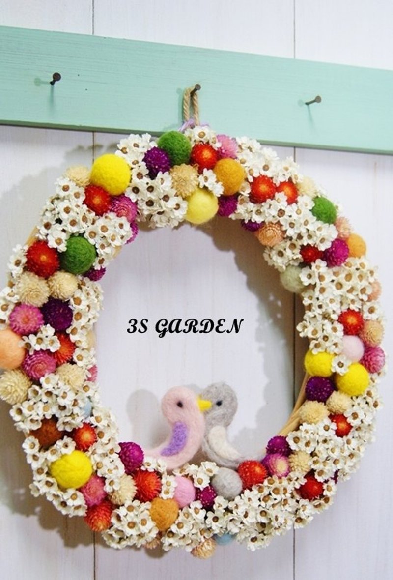 Wool felt sweet dried bird wreath - ตกแต่งต้นไม้ - ขนแกะ ขาว