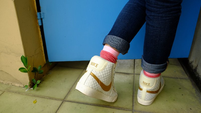 Moya knit tube socks strawberry mousse - ถุงเท้า - วัสดุอื่นๆ สึชมพู