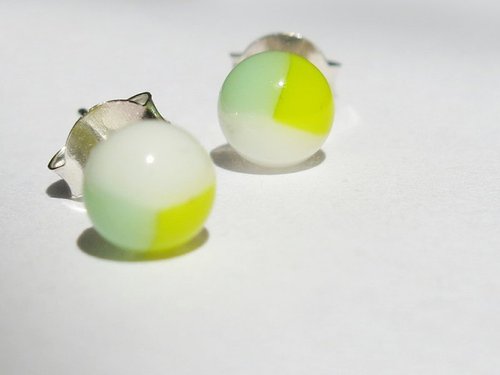 Back to Liuli Sterling Silver Ear Pins