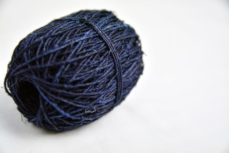 Manual dark blue vegetable dyes twine _ _ fair trade - Knitting, Embroidery, Felted Wool & Sewing - Plants & Flowers Blue