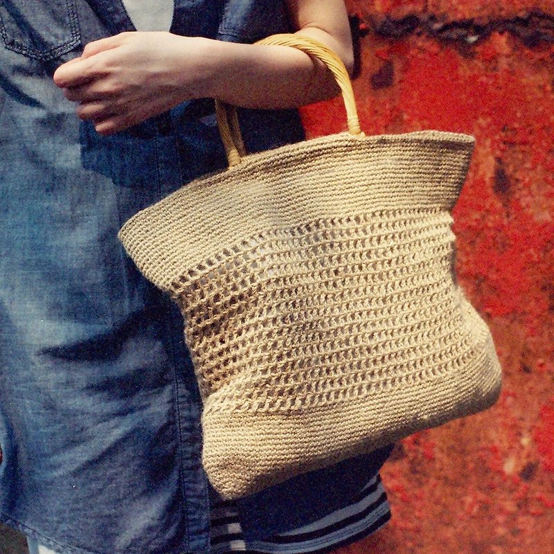 Retro hole bag - Handbags & Totes - Other Materials Khaki