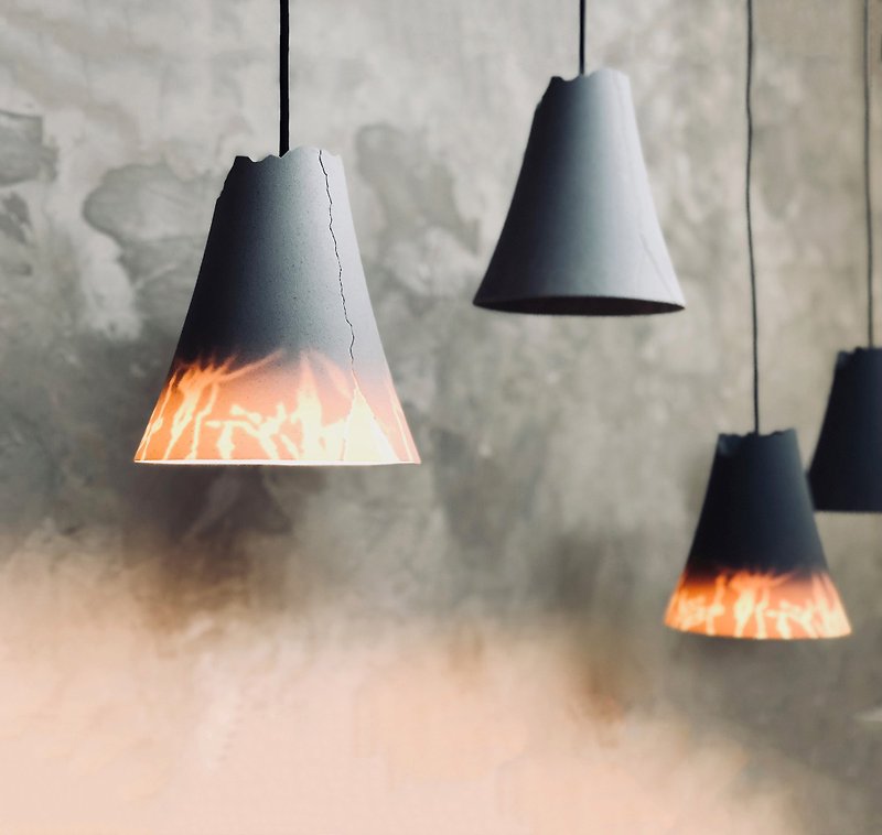 岩泥ランプ：シャンデリア/ MOUNTAINSTONE LAMP - 照明・ランプ - その他の素材 グレー