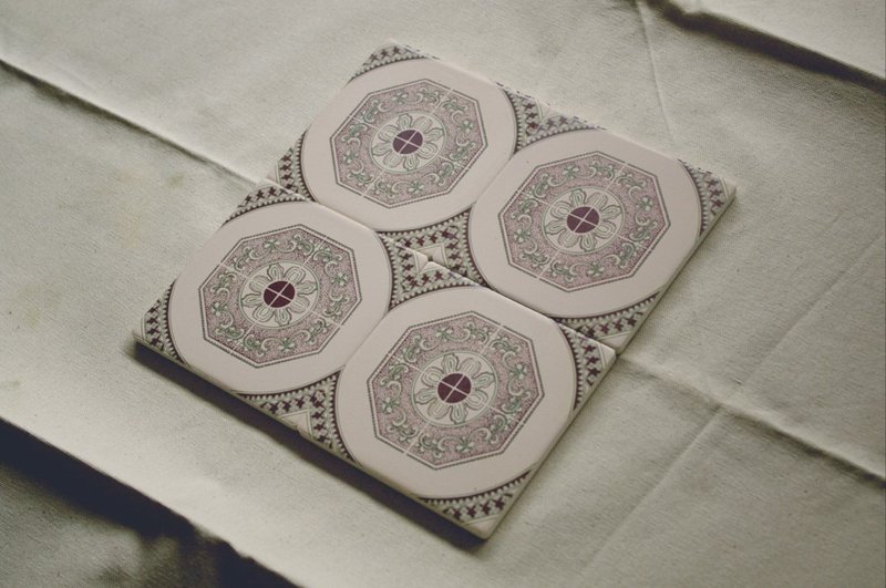 Taiwan Traditional Tiles Coaster 台灣爿爿花陶瓷吸水杯墊 -古典萬花筒 - 杯墊 - 其他材質 多色