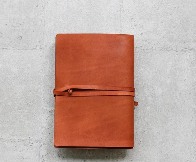 Caramel brown handmade refillable leather journal notebook/ Book Cover A5 -  Shop The Earthy Handmade Notebooks & Journals - Pinkoi