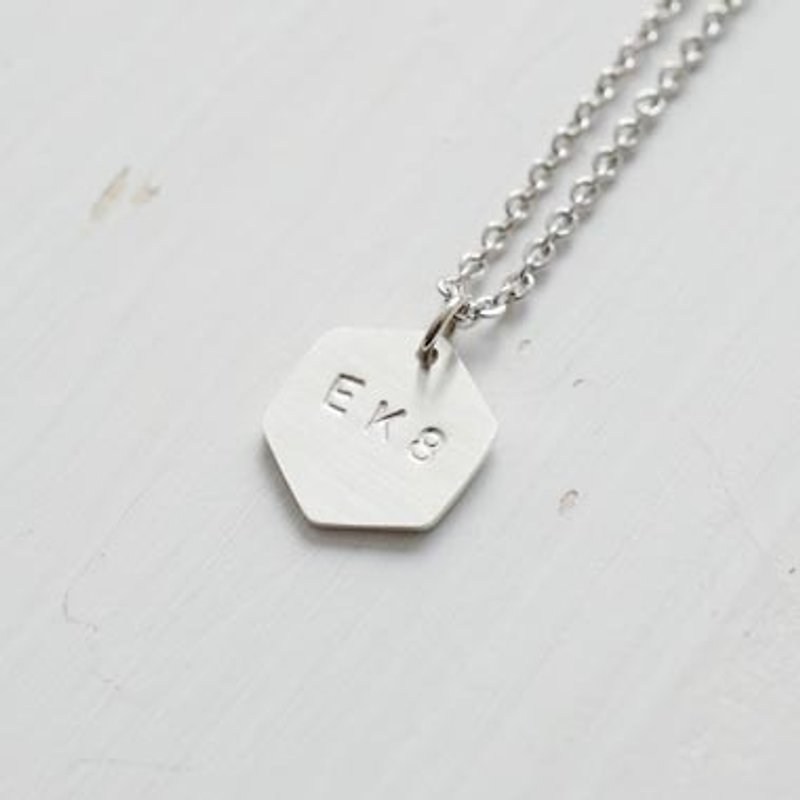 Hexagonal custom English (number) sterling silver necklace - สร้อยคอ - เงินแท้ สีเงิน