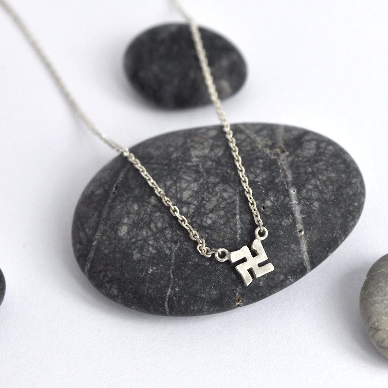 Mini series 卐 字 necklace sterling silver - Necklaces - Sterling Silver Silver