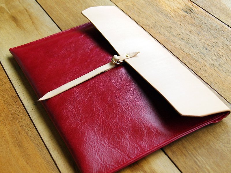 [ weekenlife ] - Leather Case for MacBook 12" ( Custom Name ) - Lord Red - Tablet & Laptop Cases - Genuine Leather Red