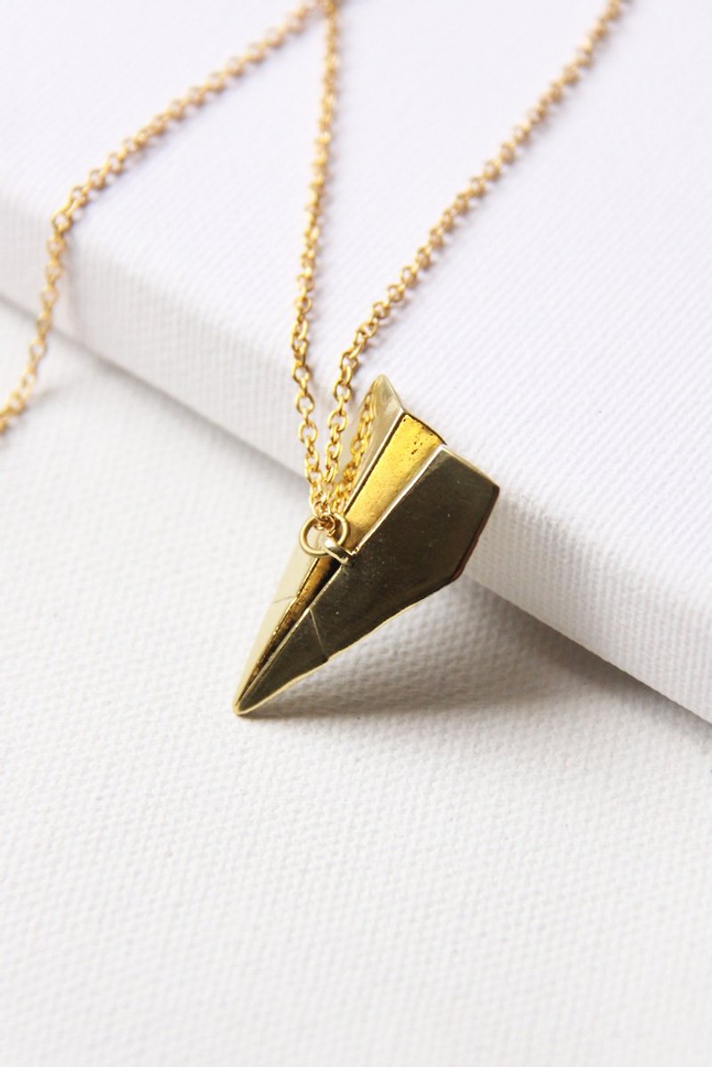 Folded paper airplane pendant necklace by linen. - 項鍊 - 其他金屬 