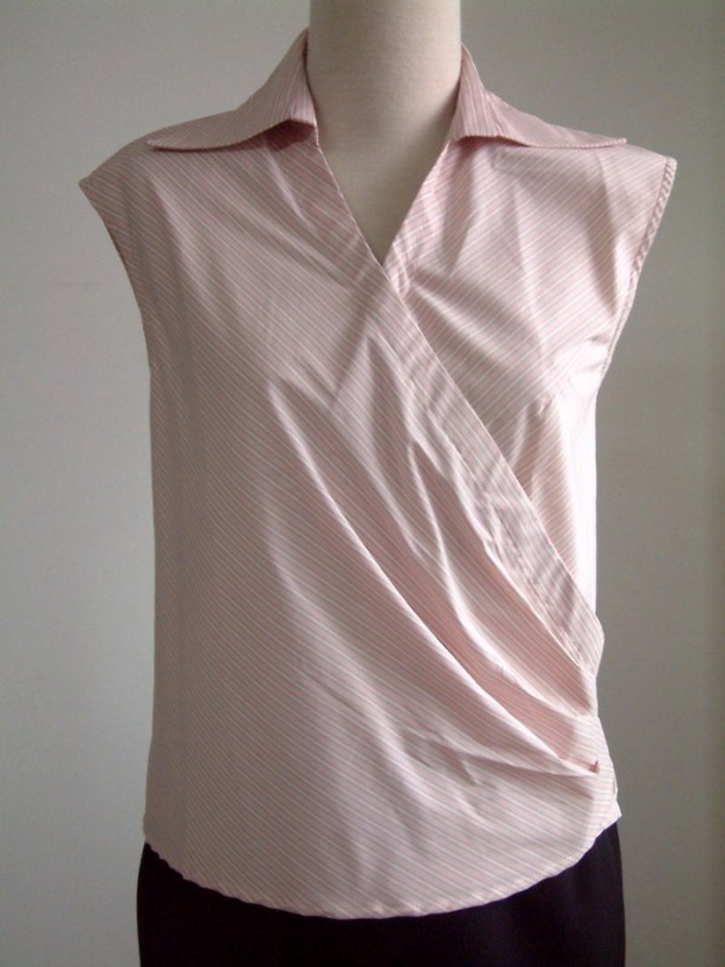 Beveled Sleeveless Shirt Collar Top (Pink and White Stripes) - อื่นๆ - วัสดุอื่นๆ สึชมพู