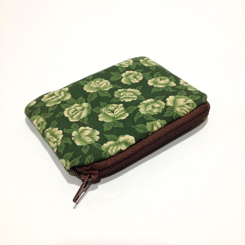 Camellia purse - กระเป๋าใส่เหรียญ - วัสดุอื่นๆ สีเขียว