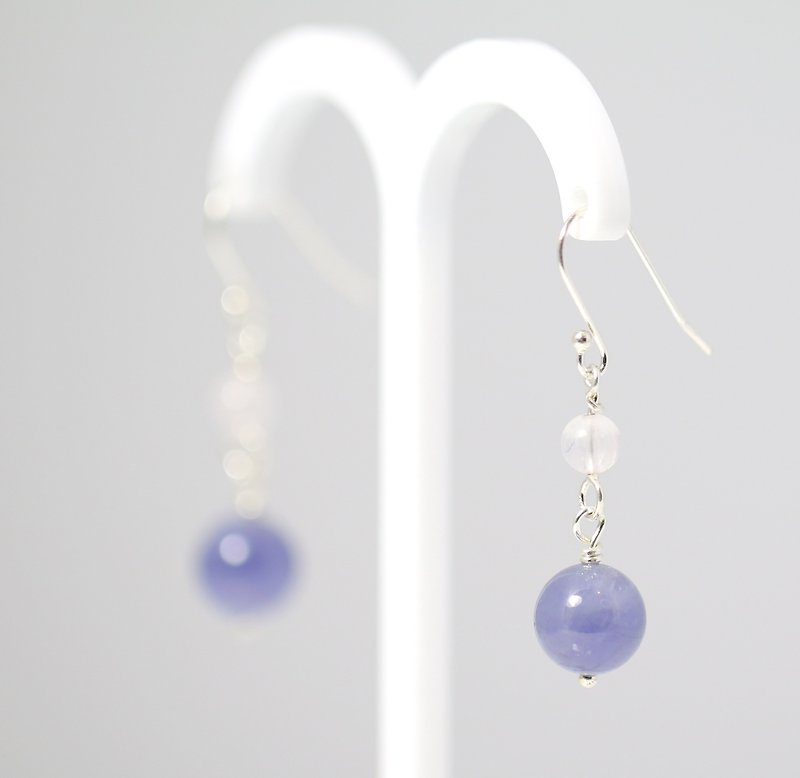 【ColorDay】夢幻丹泉石〈Tanzanite〉純銀耳環 - 耳環/耳夾 - 寶石 紫色